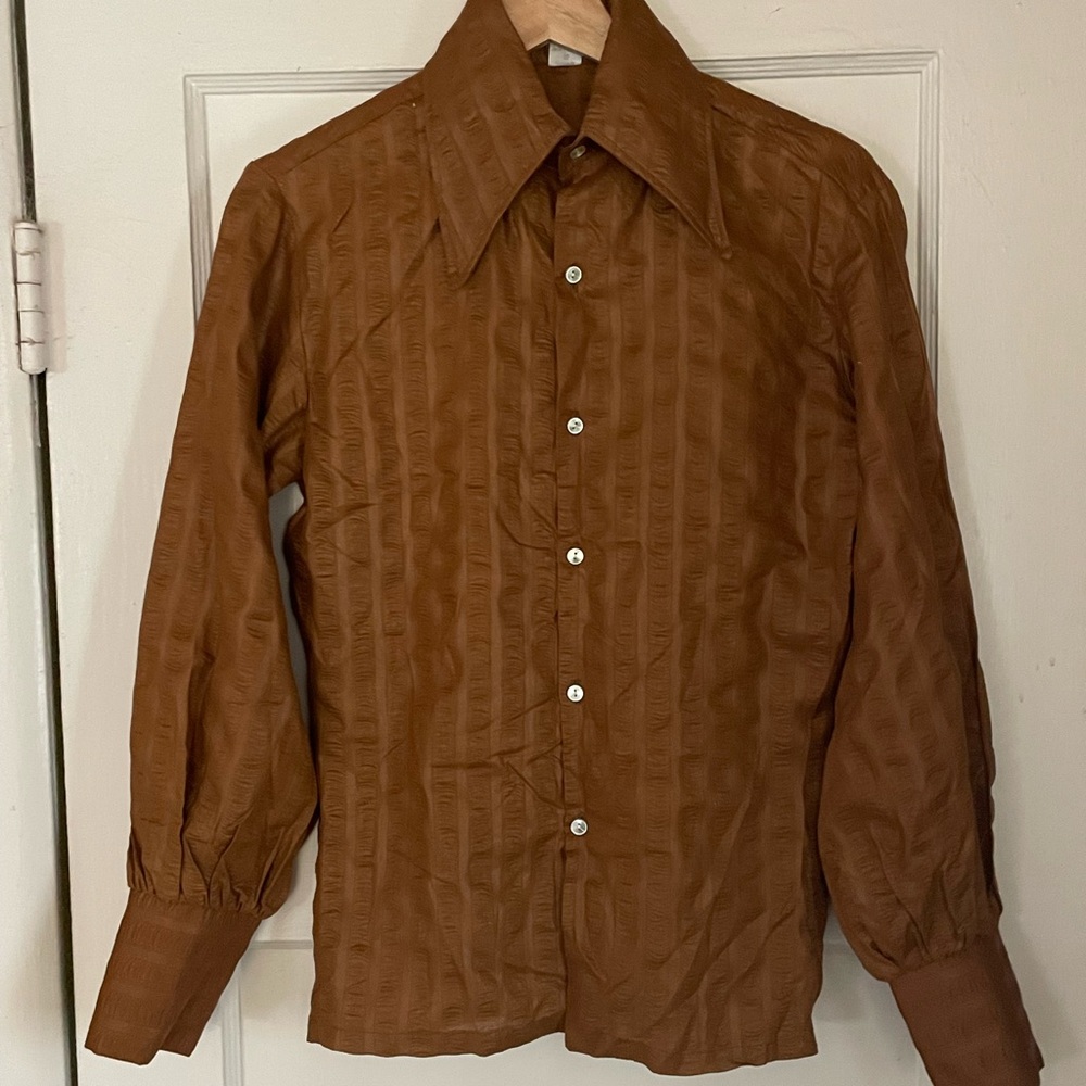 Brown Casual Button Down Shirt with Long Sleeves and Subtle Texture